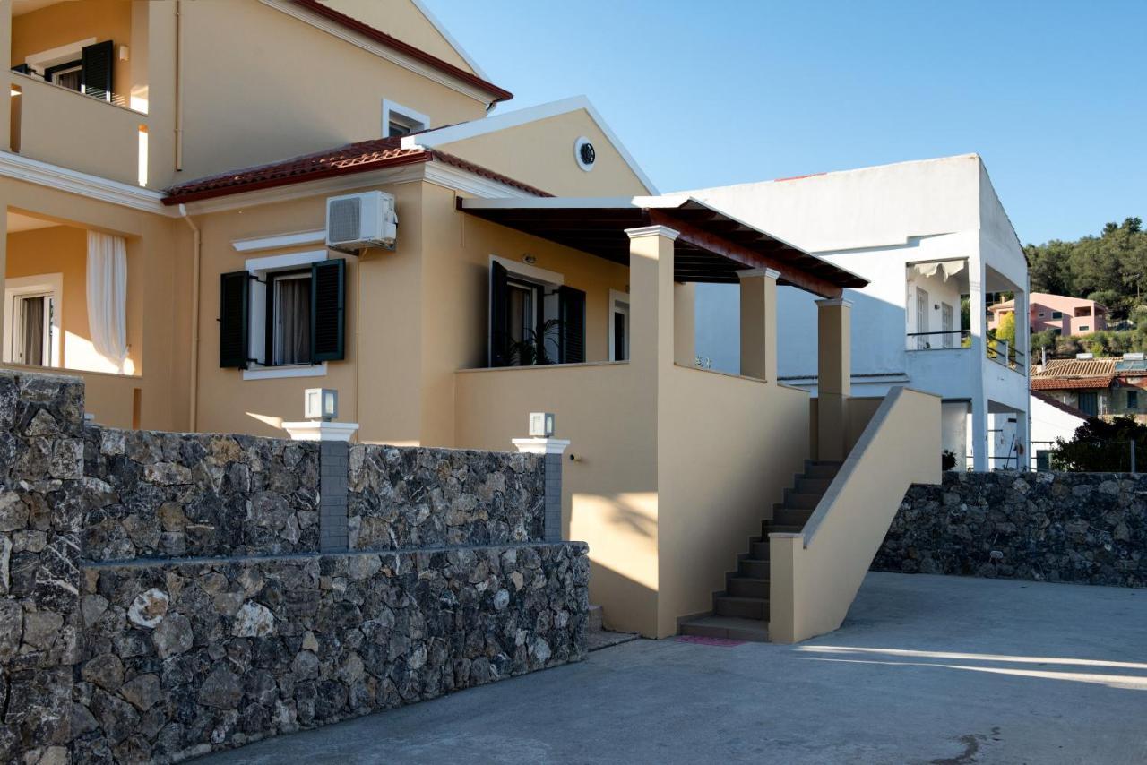 Casa Dell Amore Petriti  Exterior photo